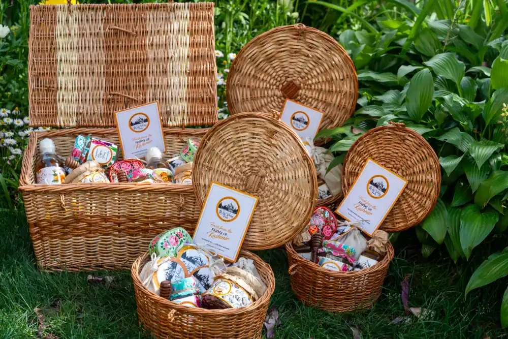 Gift Baskets and Hampers