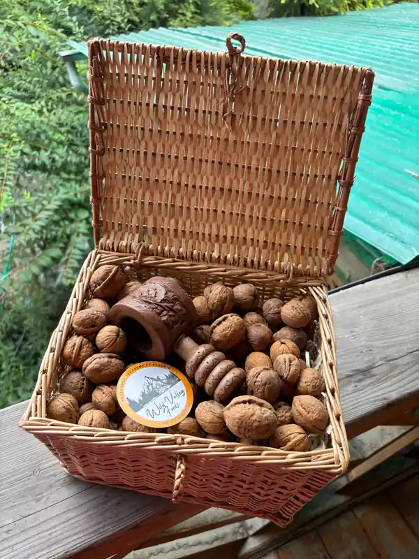 Kashmiri Walnut Basket