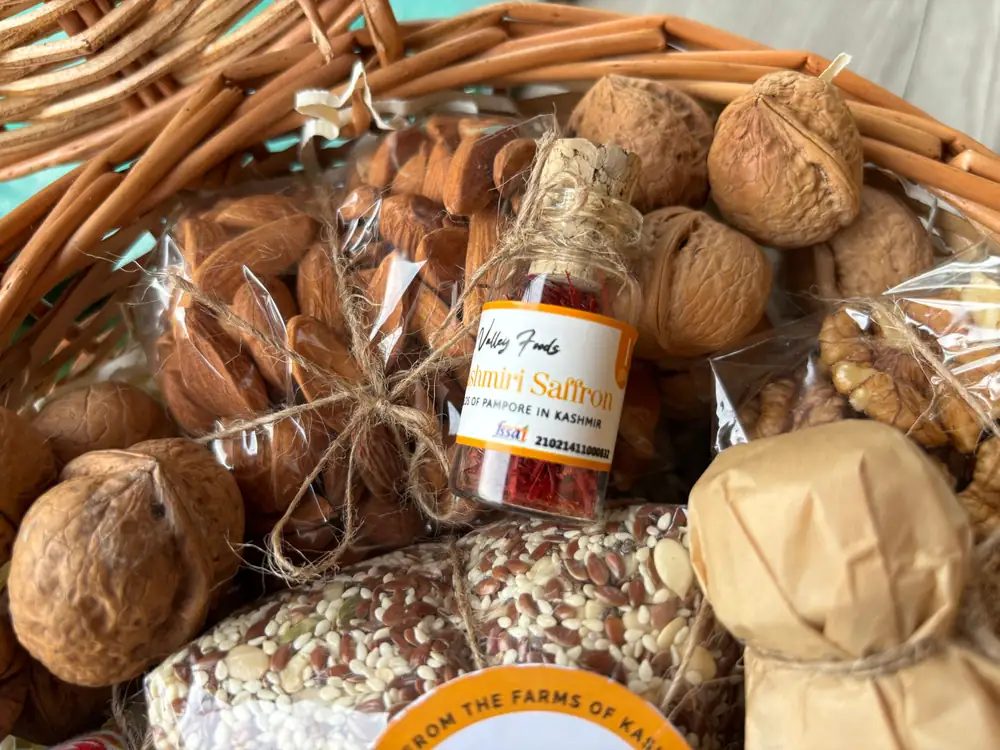 New Mom Basket (2kgs)
