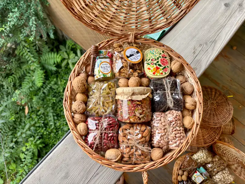 Fresh Farm Gift Basket (4kgs)