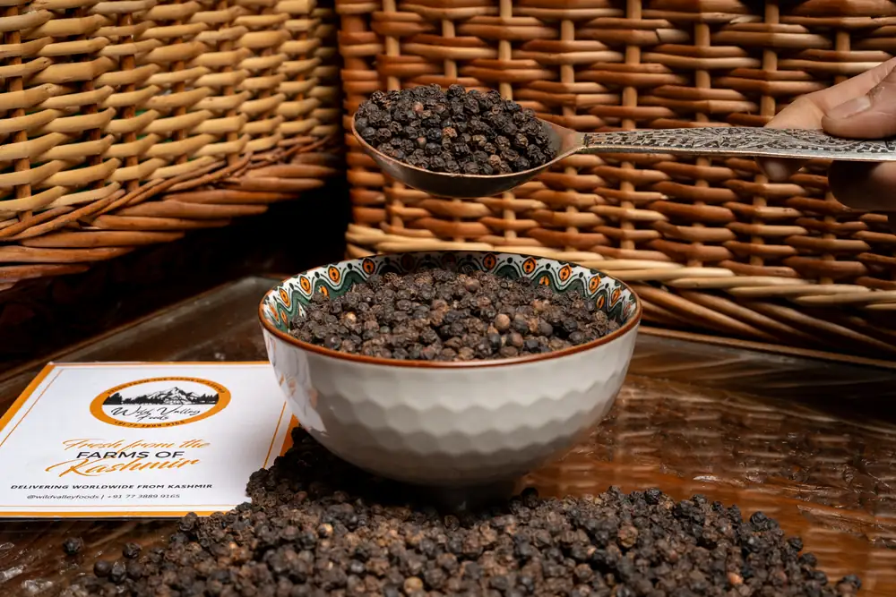 Black Pepper Whole